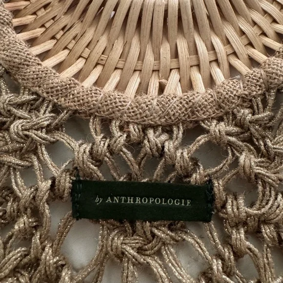 NWOT Anthropologie macrame boho tote - Picture 3 of 7